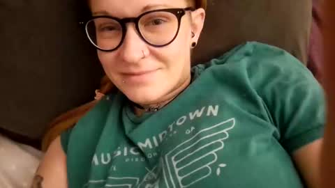 Snapshot of dixie_comanche chatting on 12.02.24 dixie_comanche online show from 12.02.24