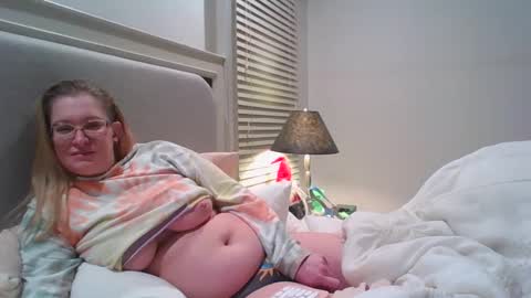 Snapshot of dixie_comanche chatting on 01.06.25 dixie_comanche online show from 01.06.25