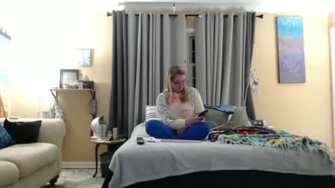 Snapshot of dixie_comanche chatting on 01.27.25 dixie_comanche online show from 01.27.25