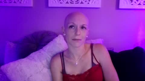 dixieglam online show from 09.27.25