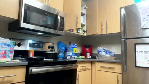 dizzinsweatyy online show from 02.28.25