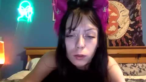 Snapshot of djldobaggins420 chatting on 11.09.25 djldobaggins420 online show from 11.09.25