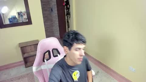 Alex Trejo online show from 11.12.25