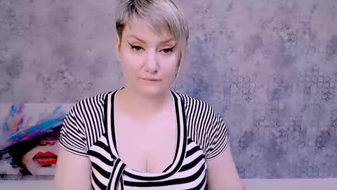 djullia online show from 02.28.25