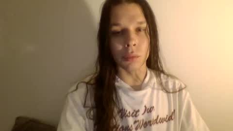 Snapshot of dobb582726 chatting on 12.21.25 dobb582726 online show from 12.21.25