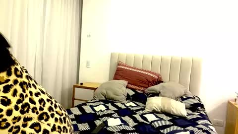 Snapshot of doble_dosis chatting on 02.19.26 doble_dosis online show from 02.19.26