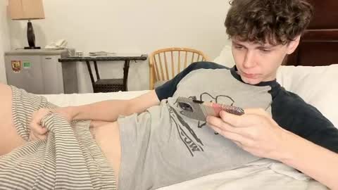 Snapshot of doedeeer chatting on 05.25.26 Alex online show from 05.25.26