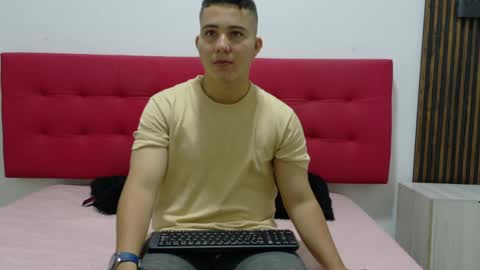 Snapshot of dogerman_01 chatting on 05.21.26 01 online show from 05.21.26