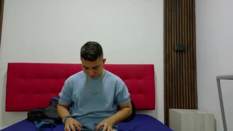 Snapshot of dogerman_01 chatting on 05.27.26 01 online show from 05.27.26