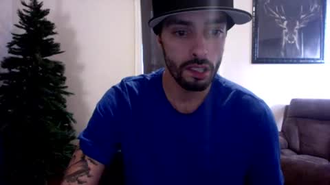 Snapshot of doingmek9 chatting on 12.15.24 doingmek9 online show from 12.15.24