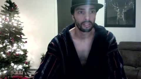 Snapshot of doingmek9 chatting on 12.22.24 doingmek9 online show from 12.22.24