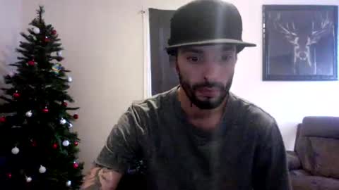 Snapshot of doingmek9 chatting on 12.24.24 doingmek9 online show from 12.24.24