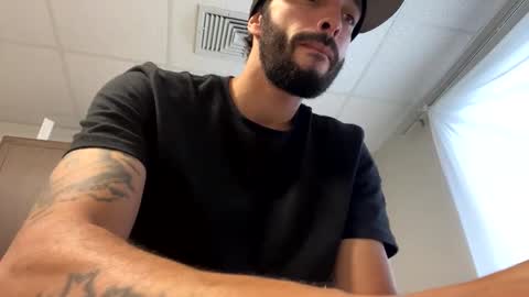 Snapshot of doingmek9 chatting on 09.24.25 doingmek9 online show from 09.24.25