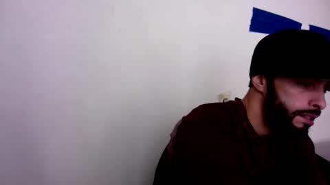 Snapshot of doingmek9 chatting on 10.29.25 doingmek9 online show from 10.29.25