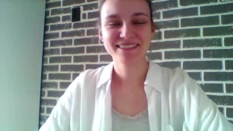 Snapshot of dolcezza_ chatting on 04.08.26 dolcezza_ online show from 04.08.26