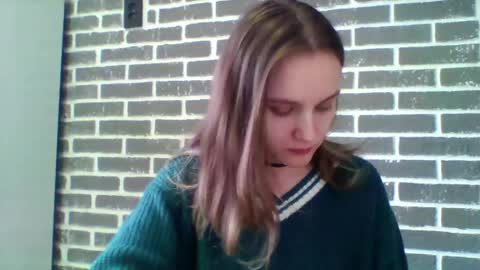 Snapshot of dolcezza_ chatting on 04.21.26 dolcezza_ online show from 04.21.26