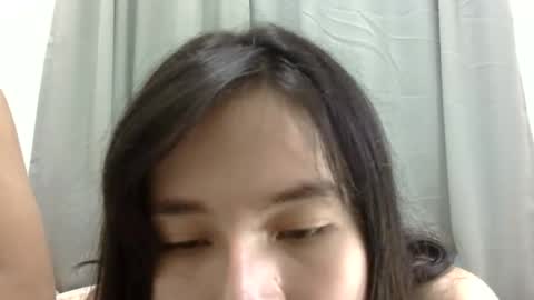 Snapshot of dolfvlucy chatting on 05.18.26 dolf william online show from 05.18.26