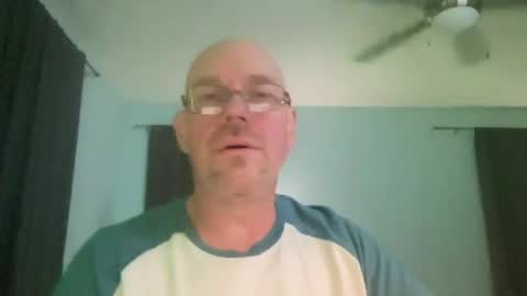 Snapshot of dolins chatting on 07.20.26 dolins online show from 07.20.26