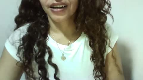 Snapshot of doll78latin chatting on 02.06.25 doll78latin online show from 02.06.25