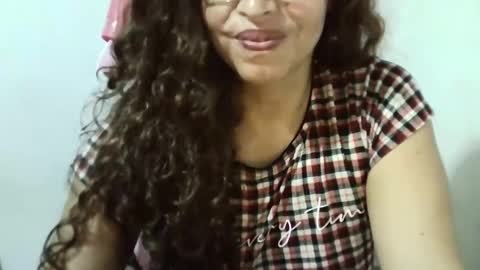 Snapshot of doll78latin chatting on 02.10.25 doll78latin online show from 02.10.25