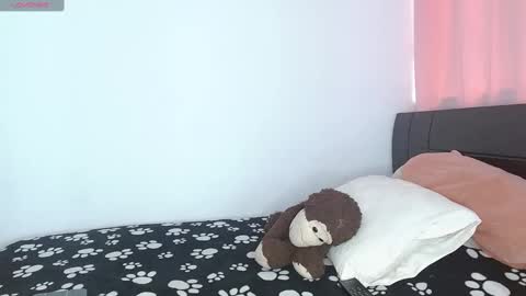 Snapshot of doll_and_sex chatting on 12.18.24 Auro and Santiago online show from 12.18.24