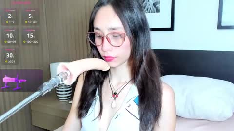 Bella  online show from 04.04.26