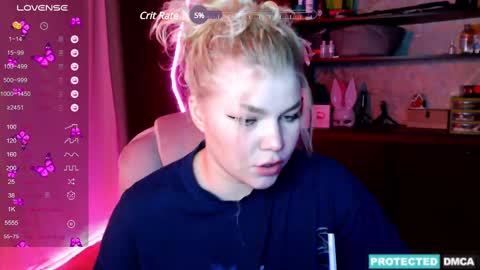 Chloe online show from 12.02.24