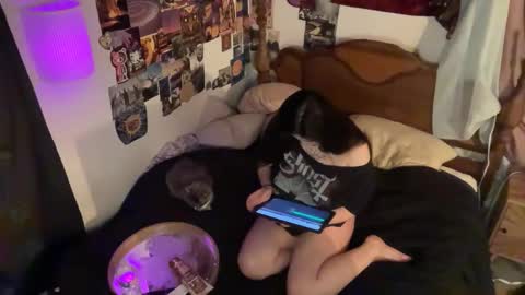 Doll online show from 03.18.26