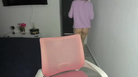 doll_oriana online show from 03.04.25