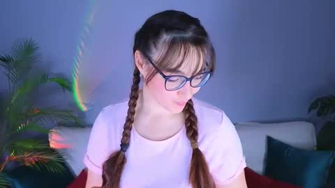 Tessa online show from 10.11.25