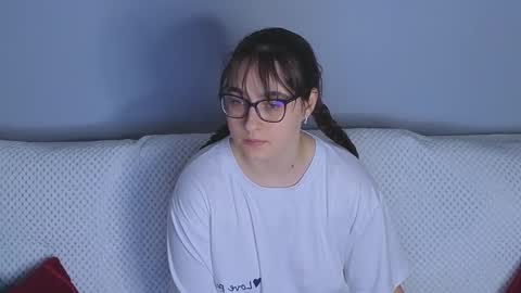 Tessa online show from 11.23.25