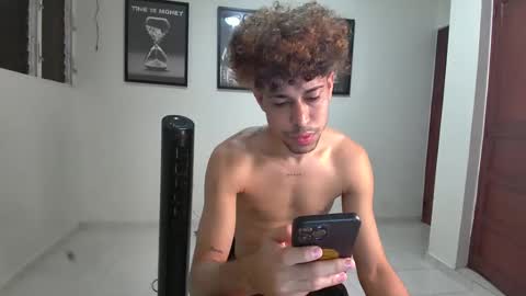 Snapshot of dollarhot30 chatting on 02.17.26 DollarHot30 online show from 02.17.26