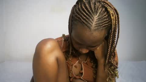 Snapshot of dollberry chatting on 02.04.25 dollberry online show from 02.04.25