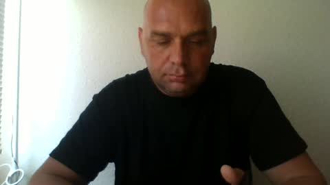Snapshot of dollpetal chatting on 06.29.26 dollpetal online show from 06.29.26