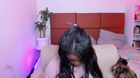 Snapshot of dolly_paige chatting on 01.19.25 emily -- online show from 01.19.25