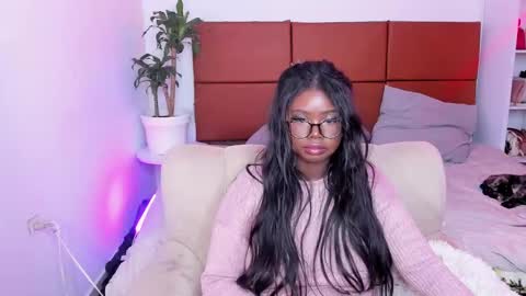 Snapshot of dolly_paige chatting on 01.20.25 emily -- online show from 01.20.25