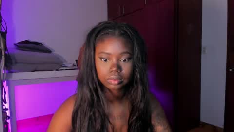 Snapshot of dolly_paige chatting on 09.26.25 emily -- online show from 09.26.25