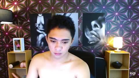 Snapshot of dolly_sweet_sabrina chatting on 03.12.25 dolly_sweet_sabrina online show from 03.12.25