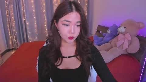 Snapshot of dollyiaa chatting on 05.18.26 Dollya online show from 05.18.26