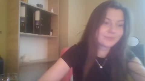 DollyRoma online show from 11.28.25