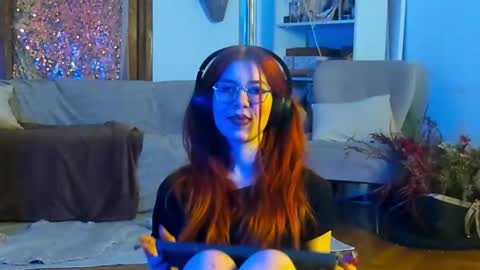 Snapshot of doloressage chatting on 04.21.26 Dolores Sage online show from 04.21.26
