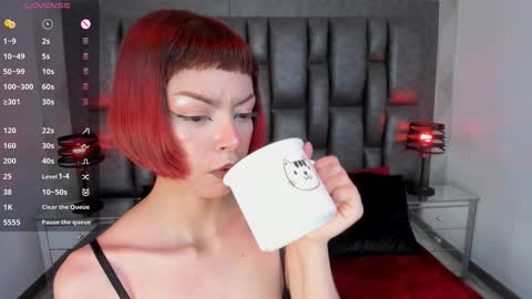 Dolly online show from 10.02.25