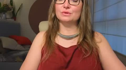 DOM MUMMY online show from 06.14.26