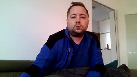 dombio_12 online show from 09.29.25