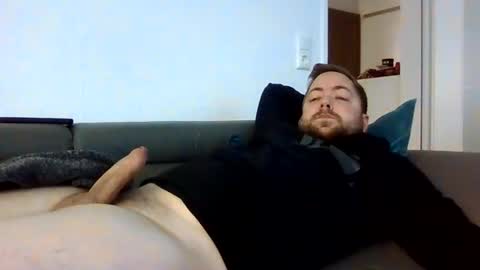 dombio_12 online show from 10.11.25