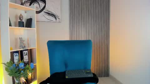 Snapshot of domboy_ chatting on 06.19.26 domboy online show from 06.19.26