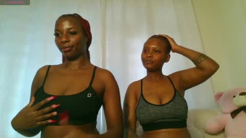 Snapshot of domecesy chatting on 07.17.26 Amarie noels online show from 07.17.26