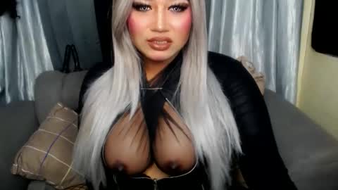 dominant10inchcock online show from 11.16.25