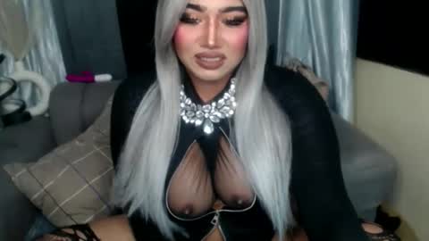 dominant10inchcock online show from 12.05.25