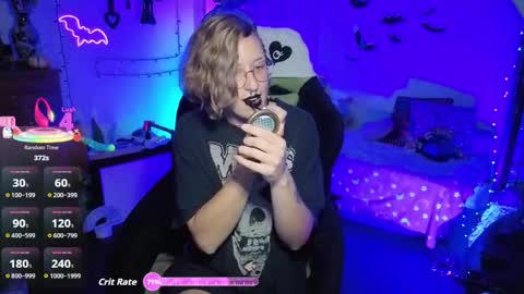 Bigbearnbunnyboy online show from 11.15.25